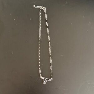 Stylish Silver Necklace with Bull Pendant